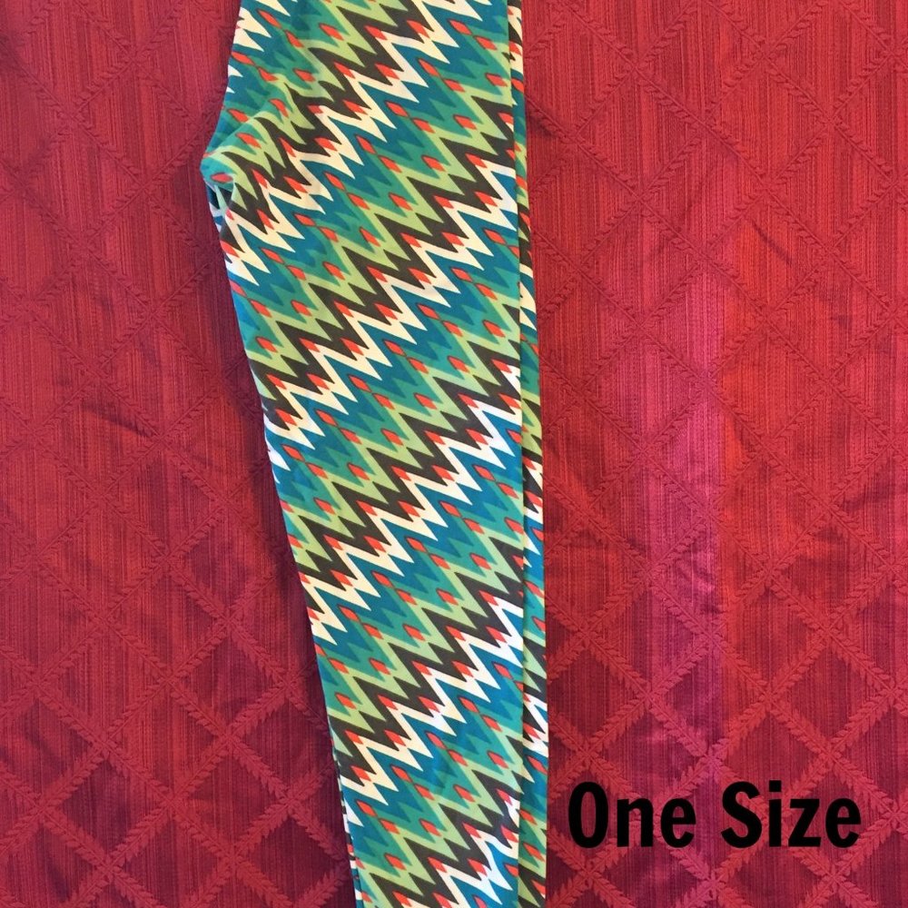 Lularoe One Size Fits Most Soft Leggings
